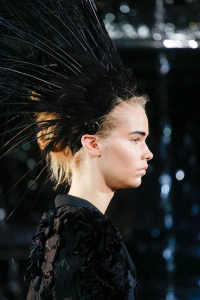 Look 95